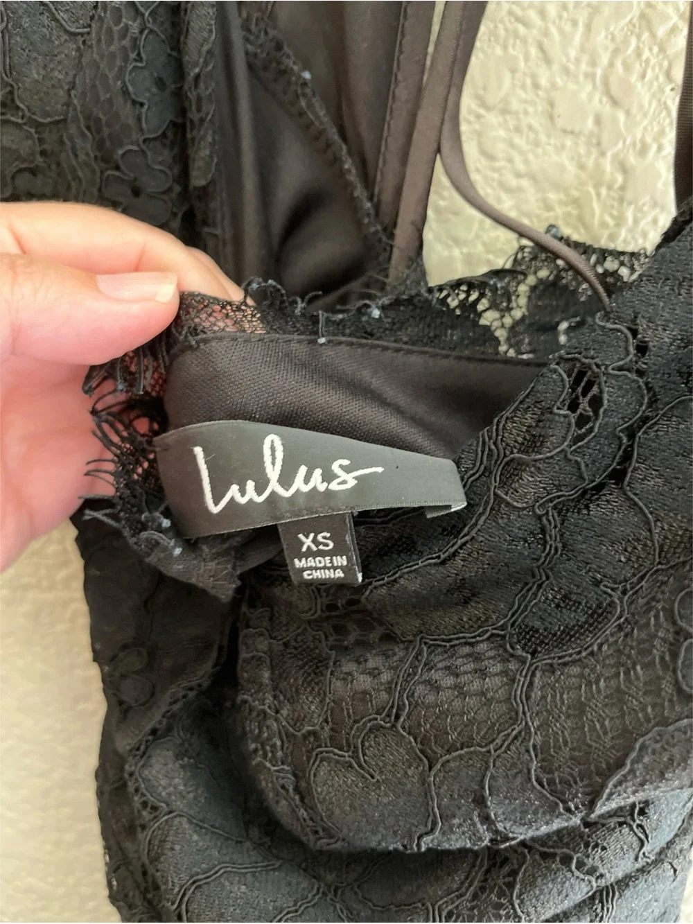 Lulu’s Black Lace Midi Dress Women’s Size XS